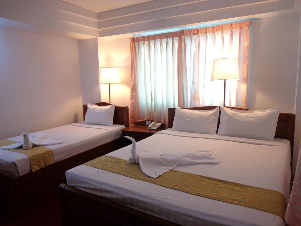 City Star Hotel Yangon Exteriör bild