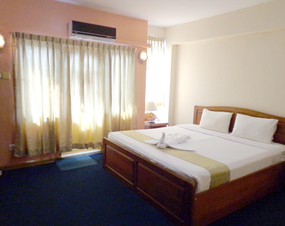City Star Hotel Yangon Exteriör bild
