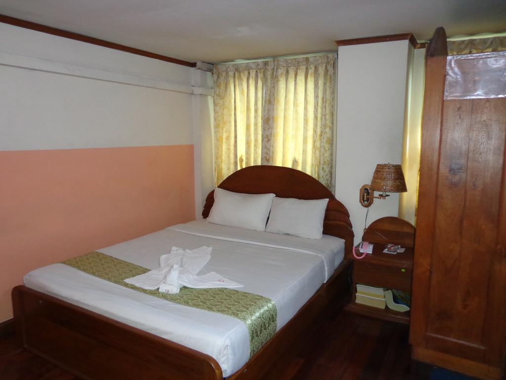 City Star Hotel Yangon Exteriör bild