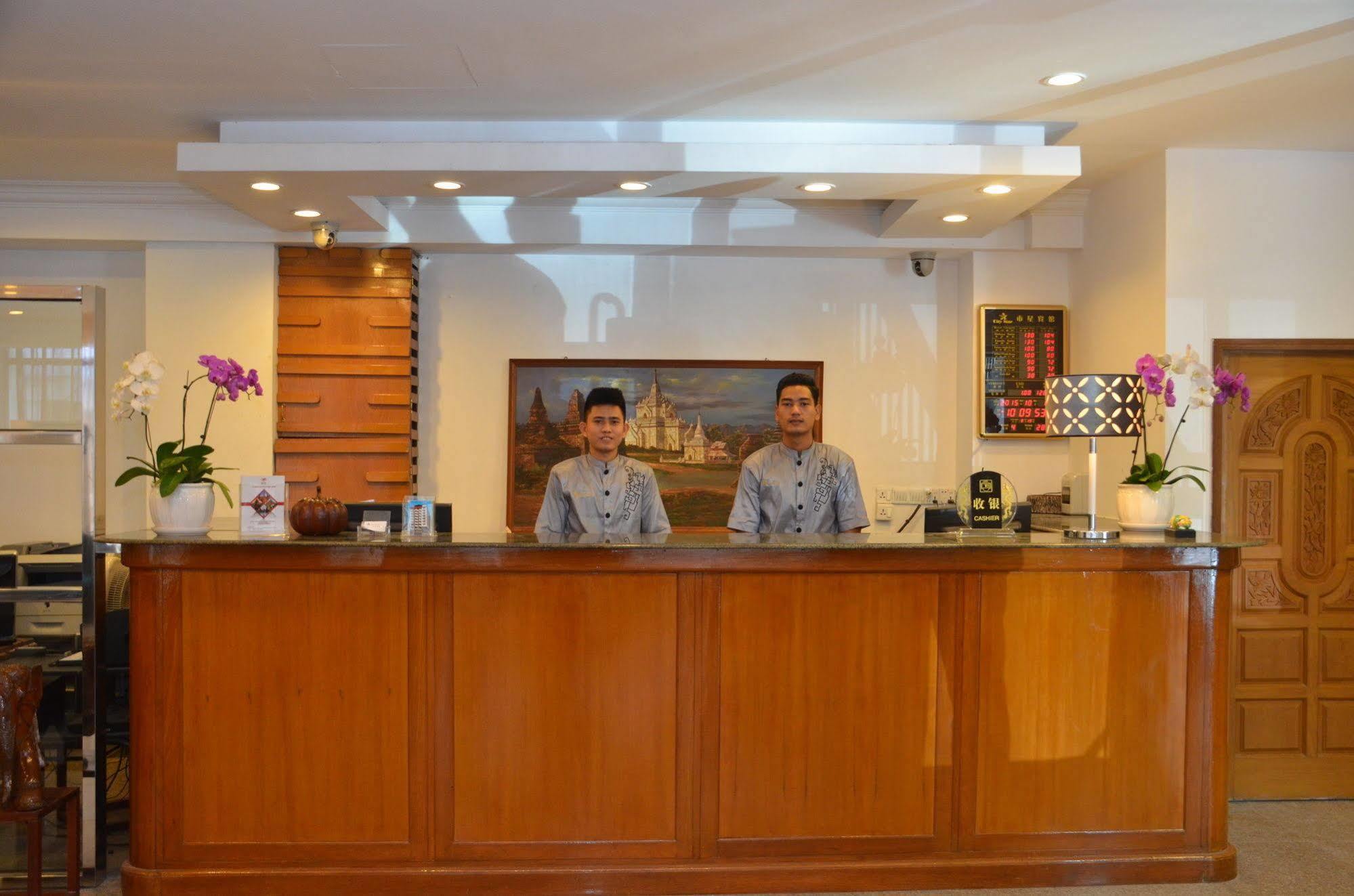 City Star Hotel Yangon Exteriör bild
