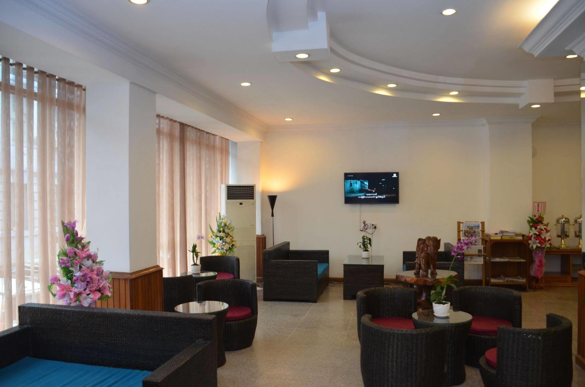 City Star Hotel Yangon Exteriör bild