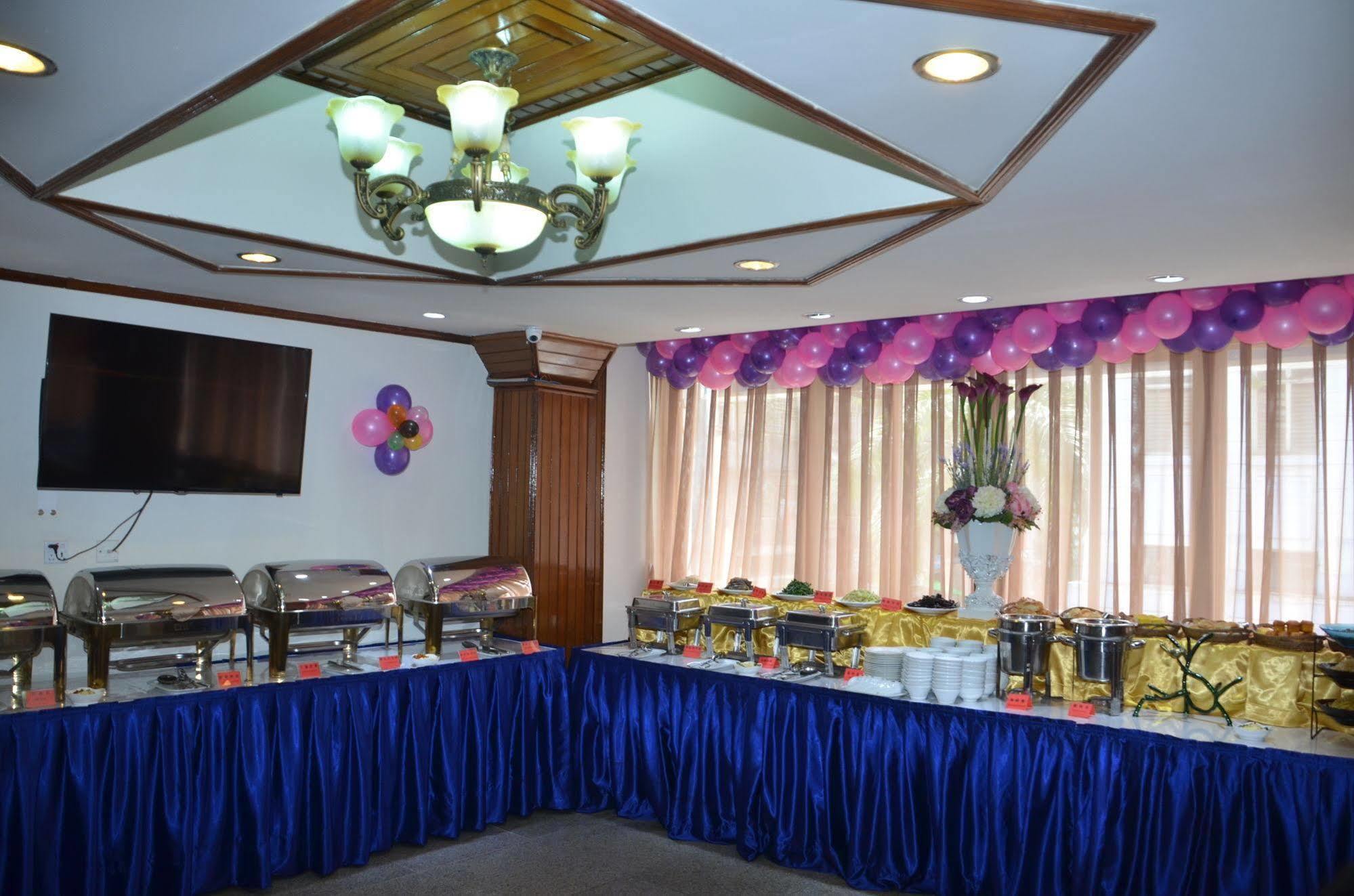 City Star Hotel Yangon Exteriör bild