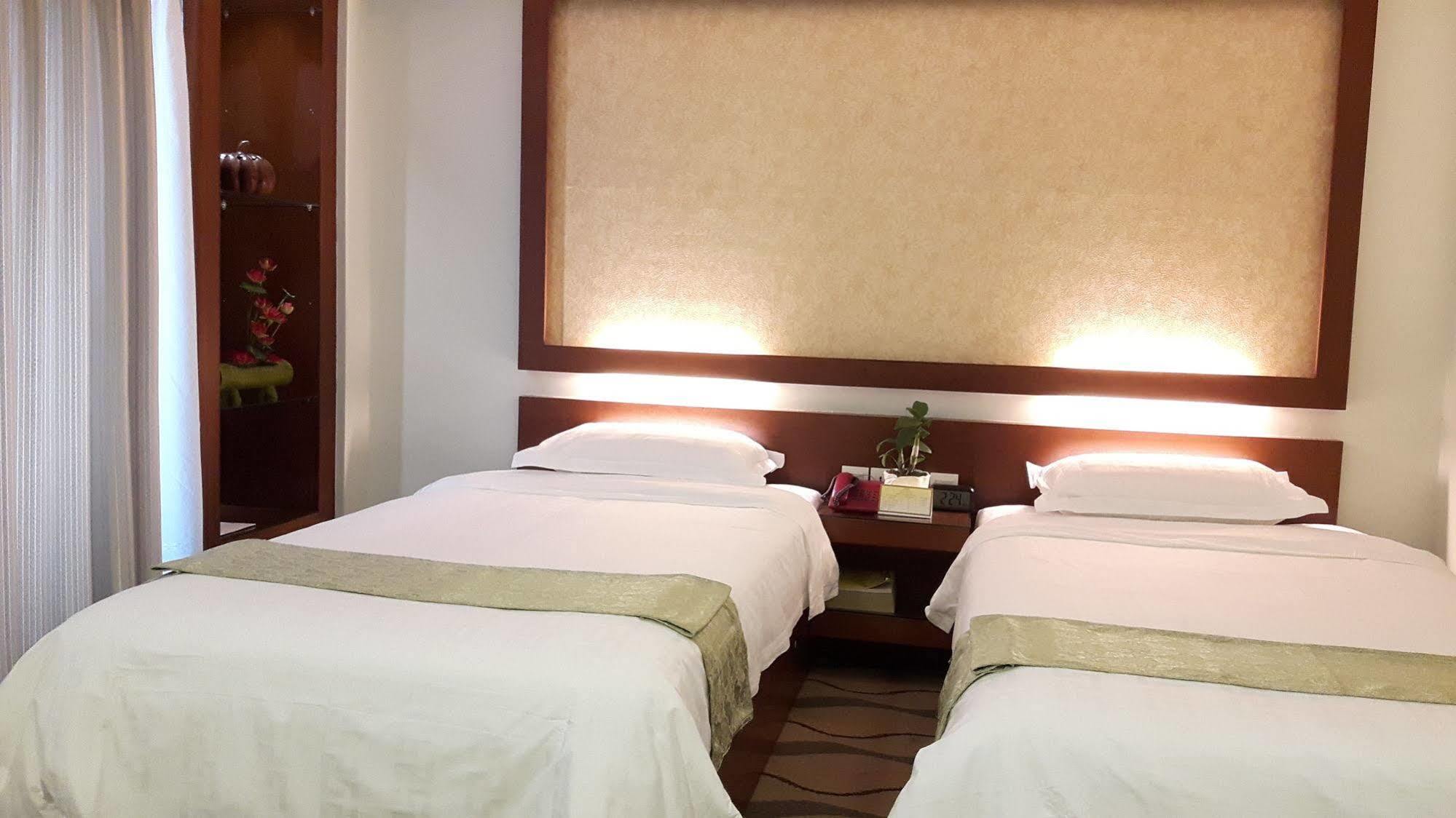 City Star Hotel Yangon Exteriör bild